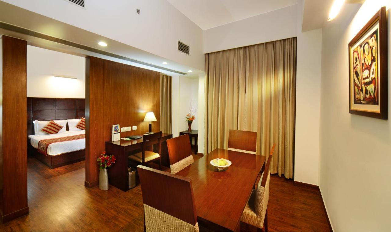 Comfort Inn Tulip Heights バティンダ エクステリア 写真